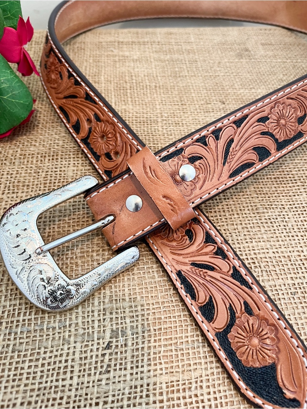 Twisted X Men’s Hand-Tooled Western Leather Belt with Silver Buckle Size 36